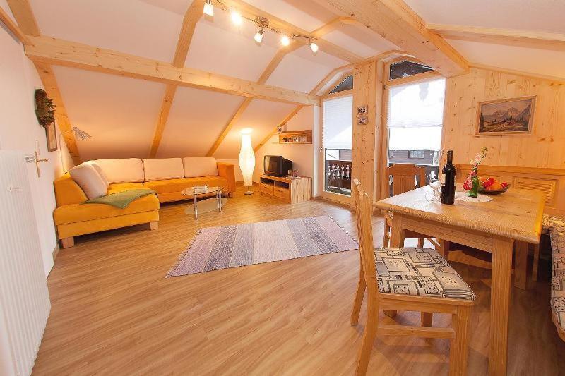 Ferienwohnung Ferienwohnhaus Heimfriede Reit im Winkl Exterior foto